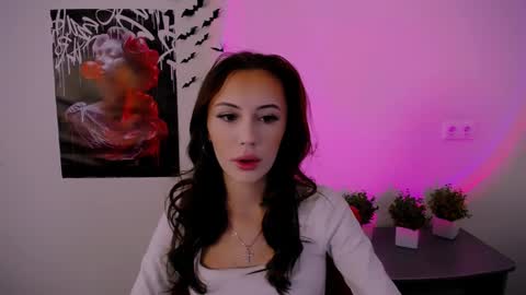 nikonara_ online show from February 2025 01:25:01 PM