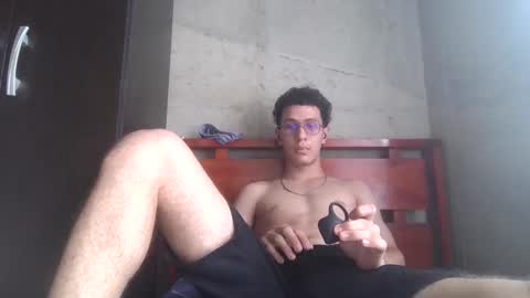 Niko online show from April 2026 07:23:02 PM