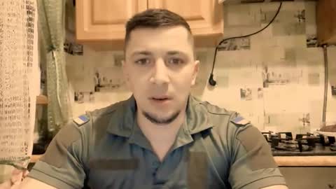 NikQRedhot online show from March 2026 09:28:01 PM