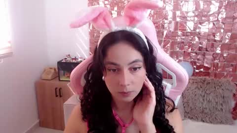Snapshot of niky_blue chatting on October 2025 01:09:01 PM niky_blue online show from October 2025 01:09:01 PM