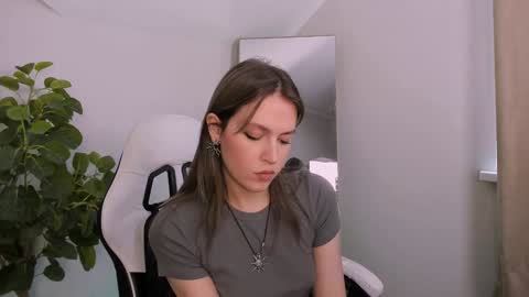 Veronica online show from January 2025 08:57:02 AM