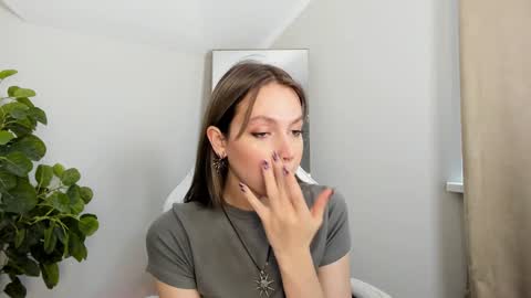 Veronica online show from January 2025 12:11:02 PM