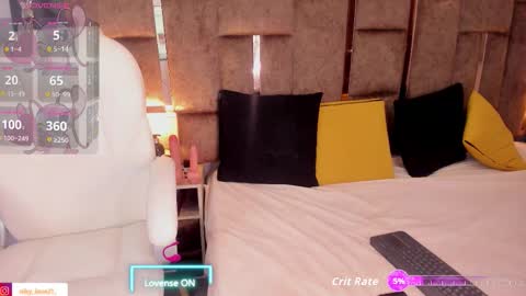     NIKY     online show from October 2025 10:37:01 PM