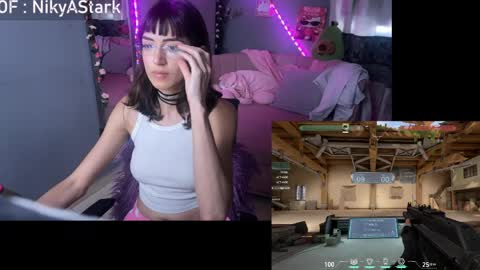 Snapshot of nikyastark chatting on April 2026 06:16:01 PM Niky A Stark online show from April 2026 06:16:01 PM