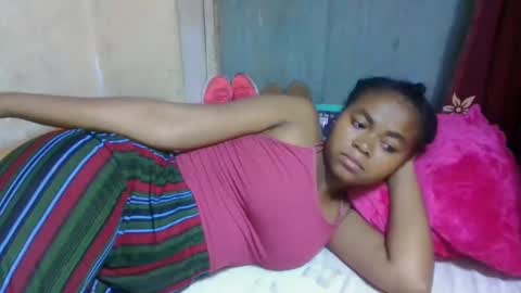 Snapshot of nilahmarie chatting on April 2026 09:08:01 PM nilah online show from April 2026 09:08:01 PM