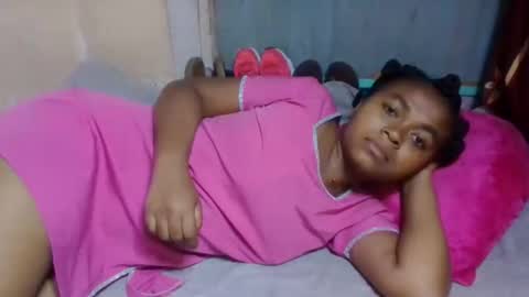 Snapshot of nilahmarie chatting on May 2026 05:10:02 PM nilah online show from May 2026 05:10:02 PM