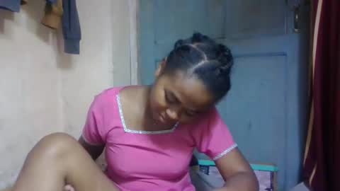 Snapshot of nilahmarie chatting on May 2026 07:36:01 AM nilah online show from May 2026 07:36:01 AM