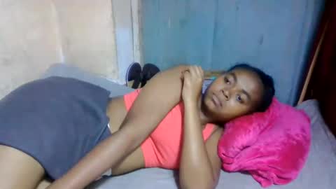 Snapshot of nilahmarie chatting on May 2026 03:29:01 PM nilah online show from May 2026 03:29:01 PM