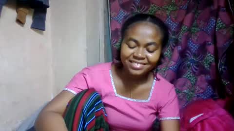 Snapshot of nilahmarie chatting on May 2026 06:14:01 PM nilah online show from May 2026 06:14:01 PM