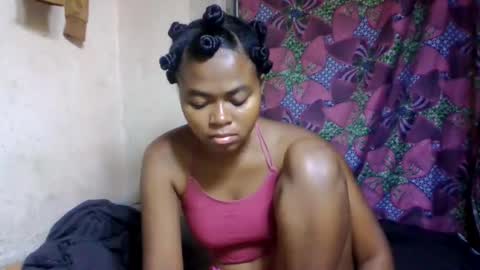 Snapshot of nilahmarie chatting on May 2026 05:32:02 PM nilah online show from May 2026 05:32:02 PM