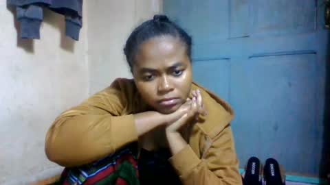 Snapshot of nilahmarie chatting on June 2026 03:35:01 PM nilah online show from June 2026 03:35:01 PM