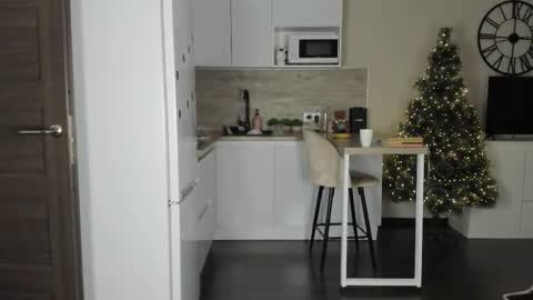 Bella online show from January 2026 06:17:01 AM