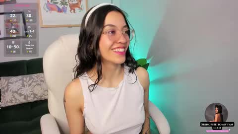 Snapshot of nina__dixon chatting on February 2025 09:09:01 PM Nina online show from February 2025 09:09:01 PM