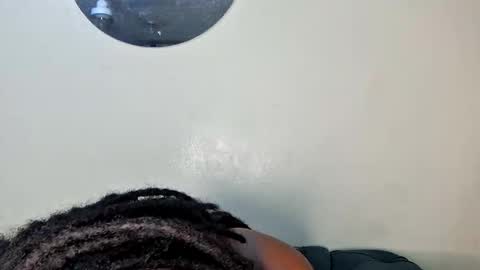 nina_bambi online show from February 2026 06:44:02 PM