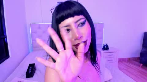 Snapshot of nina_fooxxx1 chatting on May 2026 11:01:04 PM Nina Fox online show from May 2026 11:01:04 PM
