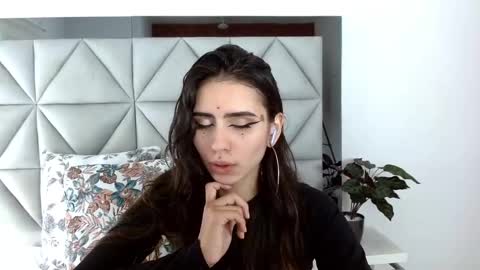  Nina  online show from December 2024 08:16:01 PM