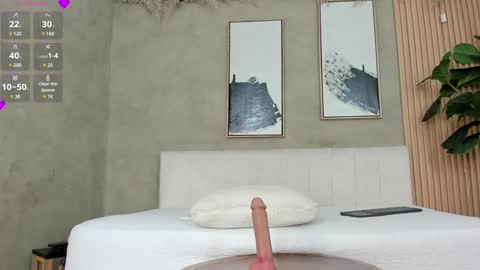 NINA online show from December 2024 03:08:02 PM