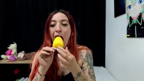 Ninaa fox online show from January 2025 08:18:02 PM