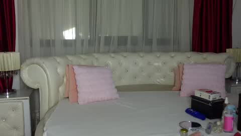 NinaCrystal online show from February 2025 06:51:01 AM