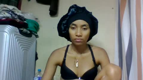 Snapshot of ninaeaa chatting on June 2026 05:37:01 PM ninaeaa online show from June 2026 05:37:01 PM