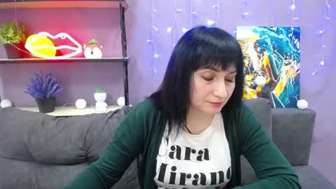 ninaflawlees online show from January 2025 07:21:01 PM