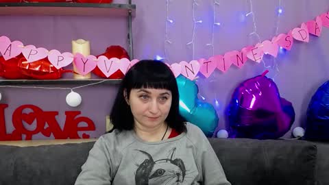 ninaflawlees online show from February 2025 02:03:01 AM