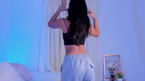 Snapshot of ninahtx chatting on April 2026 08:50:01 PM ninahtx online show from April 2026 08:50:01 PM