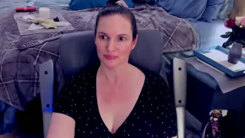 Nina Jaymes online show from January 2025 09:44:02 AM