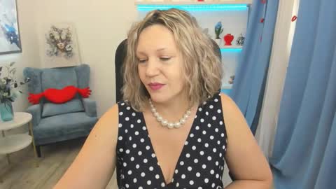 ninastarle online show from March 2026 11:29:02 AM