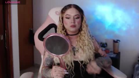 Snapshot of ninaxxstorm chatting on October 2025 02:20:01 AM Nina online show from October 2025 02:20:01 AM