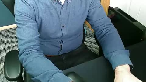 Snapshot of nineinches2222 chatting on March 2025 11:31:01 AM Nineinches online show from March 2025 11:31:01 AM