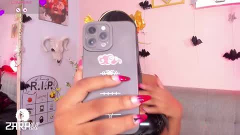 NINI  online show from October 2025 12:18:02 PM