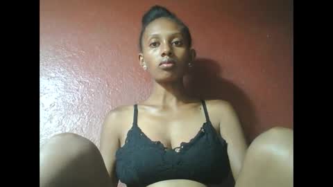 ninie246746 online show from January 2025 04:54:01 AM