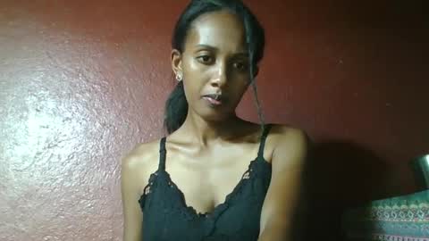 ninie246746 online show from February 2025 02:16:02 PM