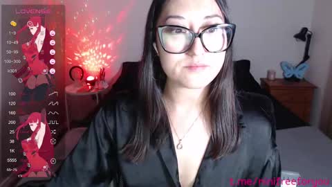 Ninimoon online show from September 2025 05:07:01 AM