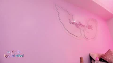 Snapshot of ninna_monroe_ chatting on December 2025 04:47:02 PM Ninna online show from December 2025 04:47:02 PM