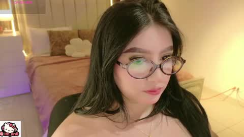 Snapshot of ninna_sweet_ chatting on June 2026 01:31:01 PM Nina online show from June 2026 01:31:01 PM