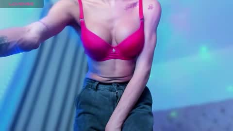 Ninon Beart online show from March 2026 05:31:02 AM