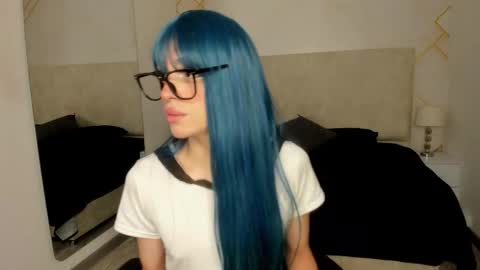 nioki_ online show from March 2026 03:23:01 AM