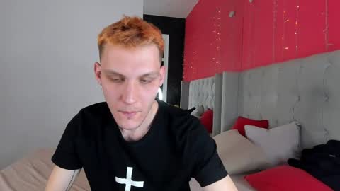 Snapshot of nipel_ chatting on April 2026 09:27:01 PM nipel_ online show from April 2026 09:27:01 PM