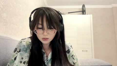 Snapshot of niranirachan chatting on April 2026 09:23:01 PM Nira online show from April 2026 09:23:01 PM