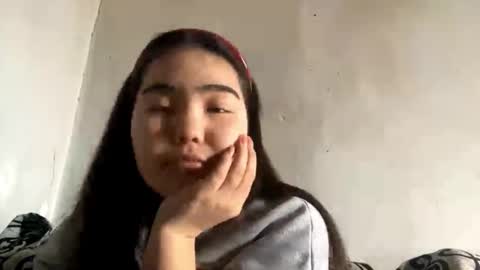 Snapshot of nitadecember chatting on December 2025 08:09:02 AM Molly online show from December 2025 08:09:02 AM