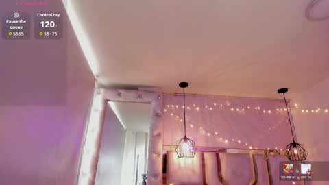 Snapshot of nix_boobs chatting on April 2026 07:00:01 PM V I C T O R I A online show from April 2026 07:00:01 PM