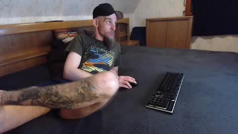 Snapshot of nixan85 chatting on March 2026 01:40:02 AM nixan85 online show from March 2026 01:40:02 AM