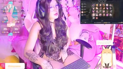 Snapshot of nixy_sama chatting on September 2025 01:18:01 AM Nixy Sama online show from September 2025 01:18:01 AM