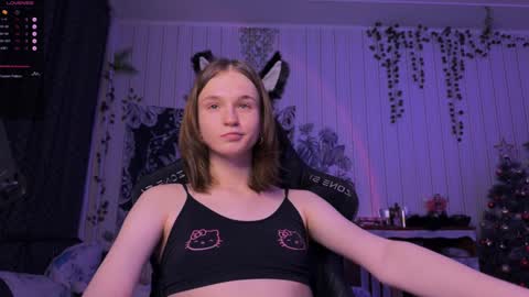 Snapshot of nloraaa chatting on December 2024 05:15:02 PM Tears Lora online show from December 2024 05:15:02 PM