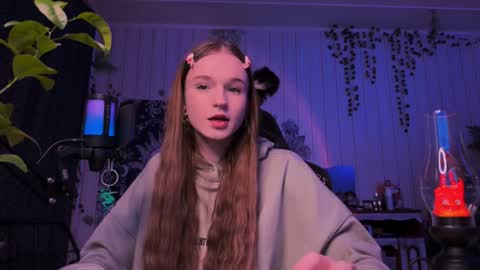 Snapshot of nloraaa chatting on January 2025 08:53:02 PM Tears Lora online show from January 2025 08:53:02 PM