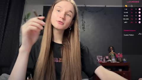 Snapshot of nloraaa chatting on March 2025 01:20:02 AM Tears Lora online show from March 2025 01:20:02 AM