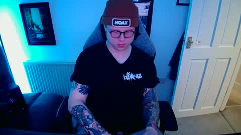 BNate93 online show from December 2024 07:18:01 PM