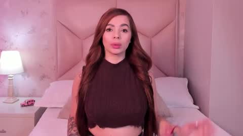   ambarsulliva  online show from February 2025 11:53:01 AM